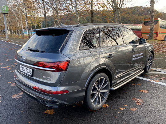 아우디 Q7 55 TFSI 콰트로 프리미엄. <이상현 기자>